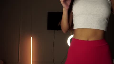 emilybatee online show from 12/11/24, 05:59