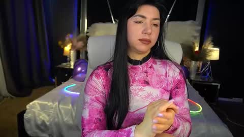 Emy online show from 01/17/26, 07:13