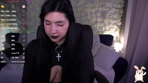 Emy online show from 05/28/26, 06:21
