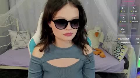 Emilyhaves online show from 02/11/26, 10:42
