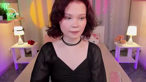 Snapshot of emilychaves chatting on 06/30/26, 08:37 Emilyhaves online show from 06/30/26, 08:37