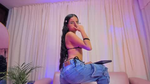 Sweet Emily online show from 03/28/26, 07:13