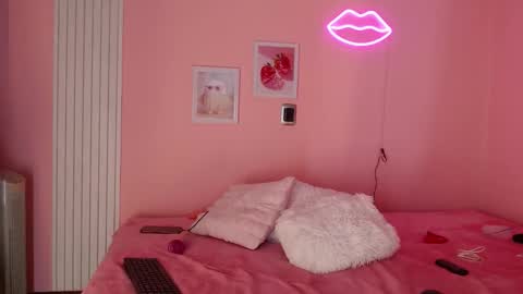 Emily online show from 03/11/26, 05:35