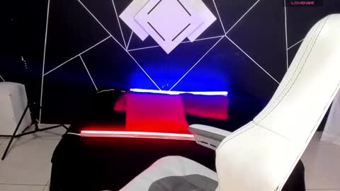 fari online show from 02/10/25, 09:15