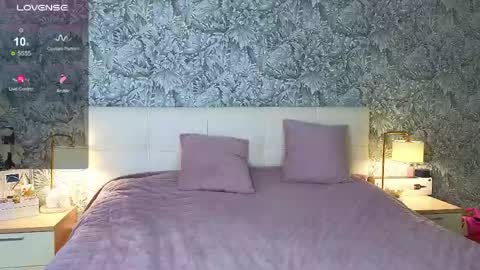 emilydancee online show from 05/22/26, 05:14