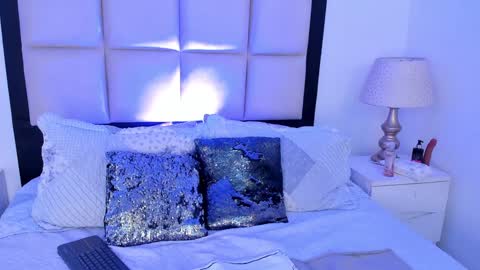 Emily online show from 12/17/24, 08:10