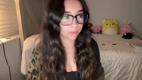 emilyfawn online show from 09/23/25, 04:04