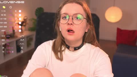 Emily  online show from 02/03/25, 06:28