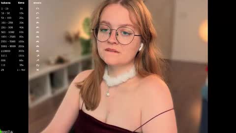 Emily  online show from 12/03/25, 12:03