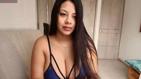 Emily online show from 12/05/25, 03:09