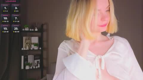 Emi online show from 03/03/26, 12:06