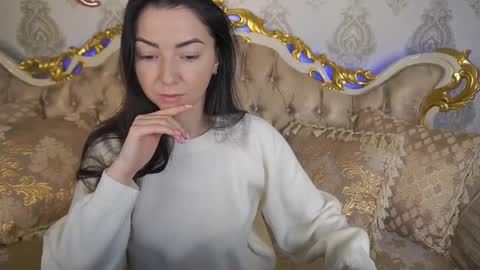 Snapshot of emilyhalls chatting on 03/11/25, 07:04 Emily online show from 03/11/25, 07:04