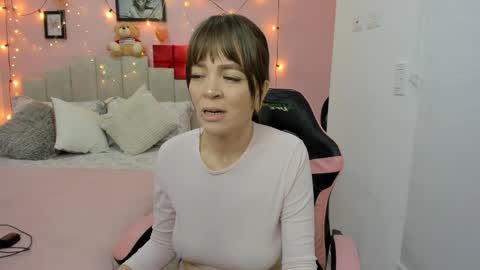 Emily online show from 01/15/26, 09:18