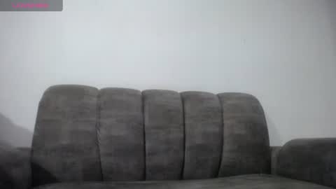 Snapshot of emilyhines__ chatting on 07/14/26, 02:05 Emilyhines online show from 07/14/26, 02:05