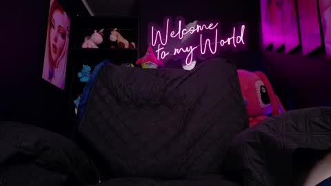 Emily Jhonson online show from 04/01/26, 03:20