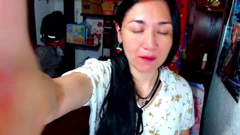 Nickole online show from 04/12/26, 04:01