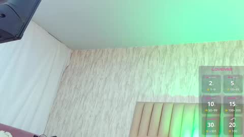 My IG - EmilyParker   online show from 10/04/25, 06:50