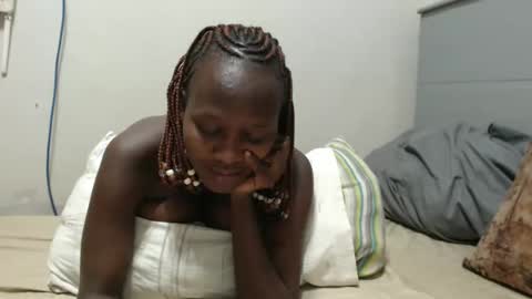 Emilly online show from 03/23/26, 10:03