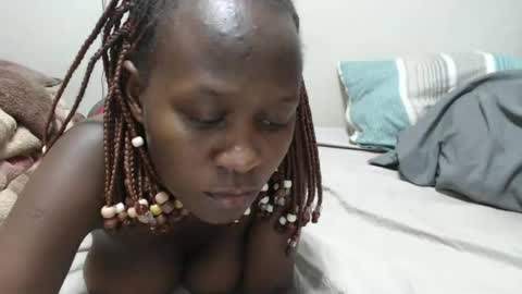 Emilly online show from 04/01/26, 09:45