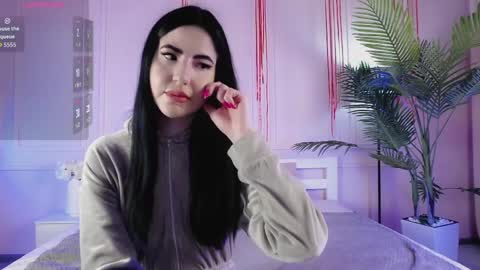 Emily online show from 04/07/26, 04:18