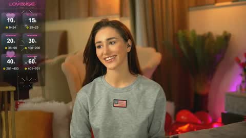 Snapshot of emilyraymont chatting on 03/05/25, 09:48 Emily online show from 03/05/25, 09:48