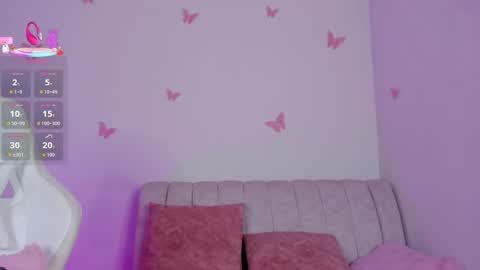 Emily  online show from 09/22/25, 10:50