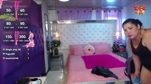 Emily online show from 12/19/24, 06:56