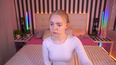  MY NAME IS Emily WELCOME EVERYONE I WILL BE HAPPY TO GIVE YOU WHAT YOU HAVE DREAMED OF FOR SO LONG online show from 04/12/26, 06:29