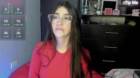 Emy online show from 04/18/26, 12:03