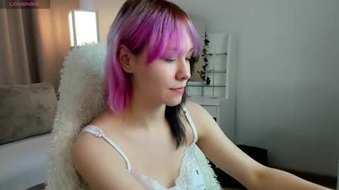 Betty online show from 07/10/26, 01:21