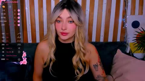 Emily online show from 03/11/26, 01:22