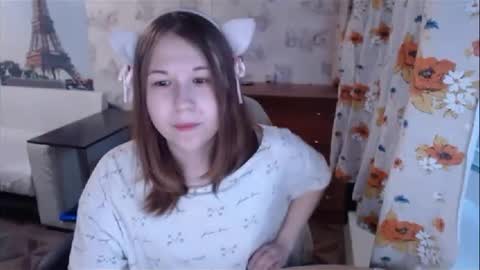 Snapshot of emilyway chatting on 12/17/24, 11:06 emilyway online show from 12/17/24, 11:06