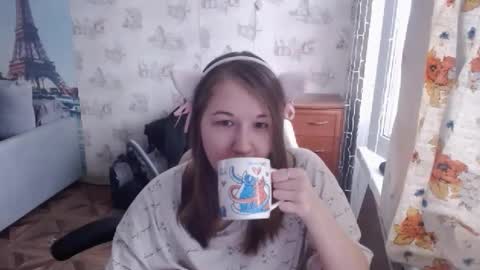 Snapshot of emilyway chatting on 03/03/25, 09:55 emilyway online show from 03/03/25, 09:55