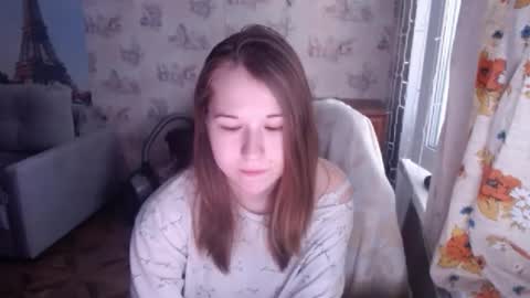 Snapshot of emilyway chatting on 03/03/25, 01:20 emilyway online show from 03/03/25, 01:20