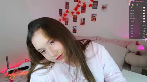 Emily online show from 11/22/25, 02:21