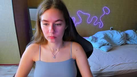 Snapshot of emilyy____ chatting on 05/12/26, 10:56 Emily online show from 05/12/26, 10:56