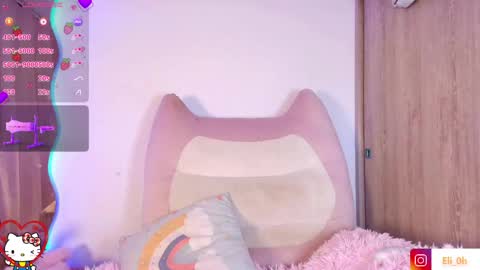 Snapshot of emilyy_queen chatting on 05/20/26, 07:36 Emily online show from 05/20/26, 07:36