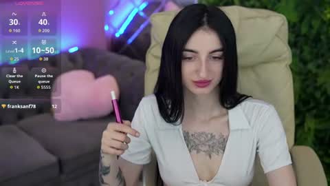 emilyymoon online show from 06/10/26, 05:39