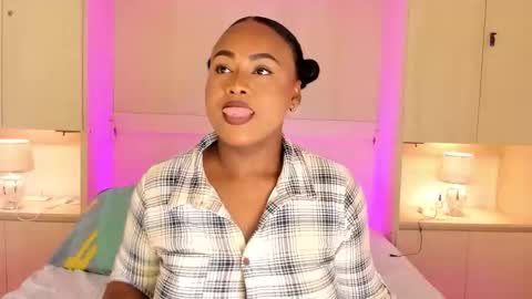 Emily online show from 02/09/26, 07:51