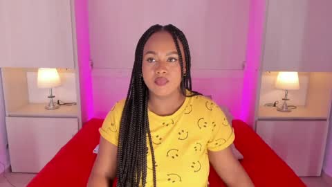 Snapshot of emilyystuart chatting on 05/05/26, 03:36 Emily online show from 05/05/26, 03:36