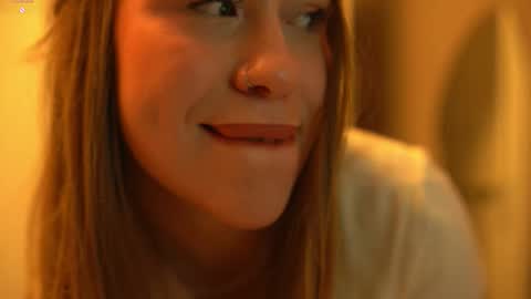 Eminent Eva online show from 12/19/25, 01:51