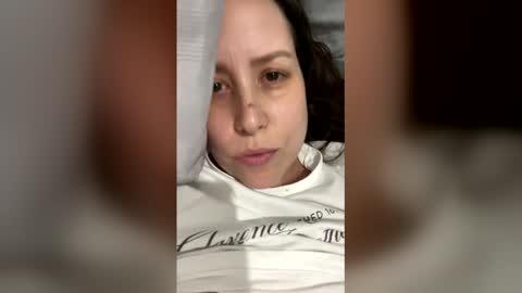 emiweb online show from 12/05/25, 04:36