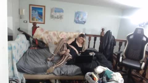 emma online show from 01/28/25, 11:17