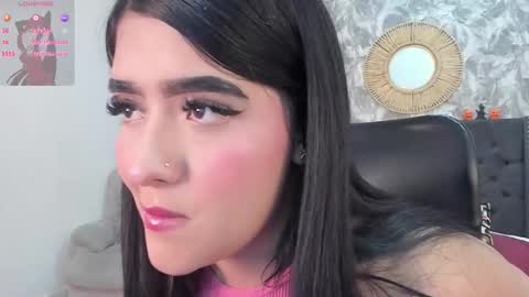 Snapshot of emma_1025 chatting on 10/15/25, 12:27 emma  online show from 10/15/25, 12:27