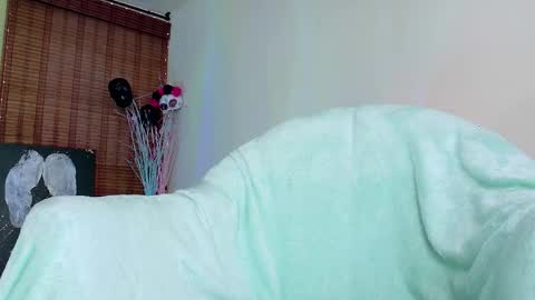 Emma online show from 11/10/25, 08:46