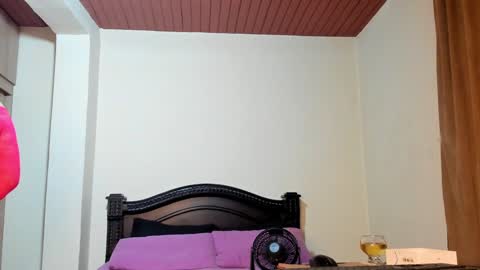 Snapshot of emma_brown777 chatting on 12/02/24, 11:40 ALBA  online show from 12/02/24, 11:40