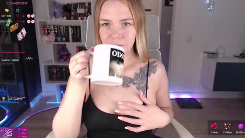 Emma online show from 09/18/25, 08:55