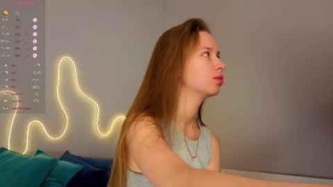 Emma online show from 07/06/26, 03:58