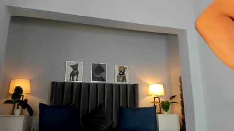 Emma online show from 12/03/25, 09:02