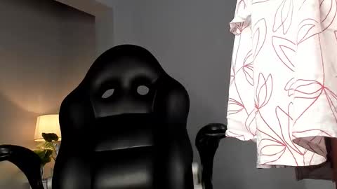 Emma online show from 02/10/26, 07:51